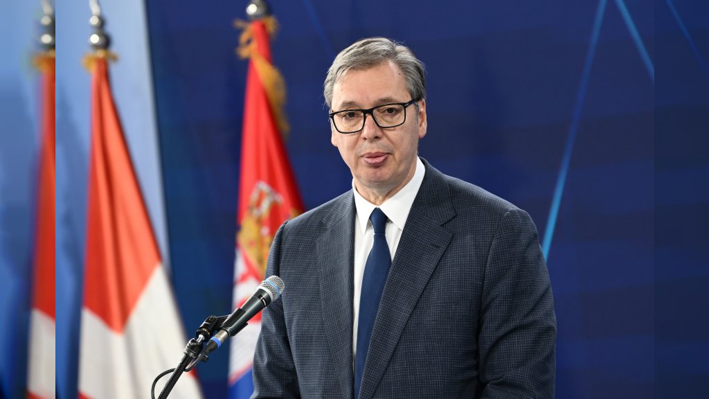 Predsednik Vučić i patrijarh Porfirije dočekali svetinju-Pojas Presvete Bogorodice