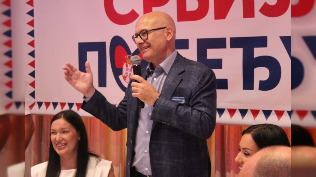 Vučević: Nećemo dati Novi Sad blokaderima