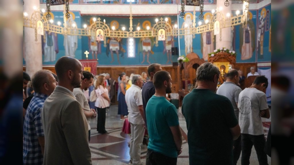 Svečano obeležena hramovna slava Sabora svetih apostola u Apatinu
