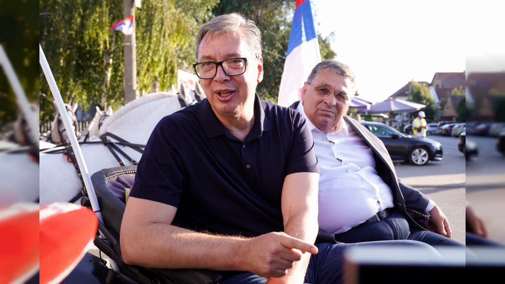 Predsednik Vučić u Belegišu: Povećanje penzija ove godine, povećanje će pratiti povećanje plata