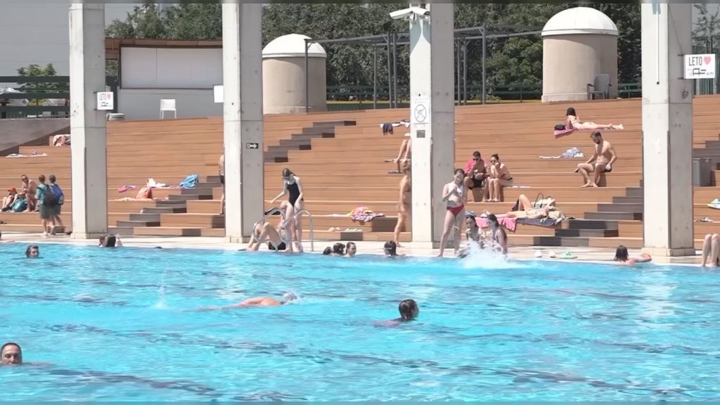 Kupališna sezona u Novom Sadu: Sajmište do 1. septembra, Spens i duže