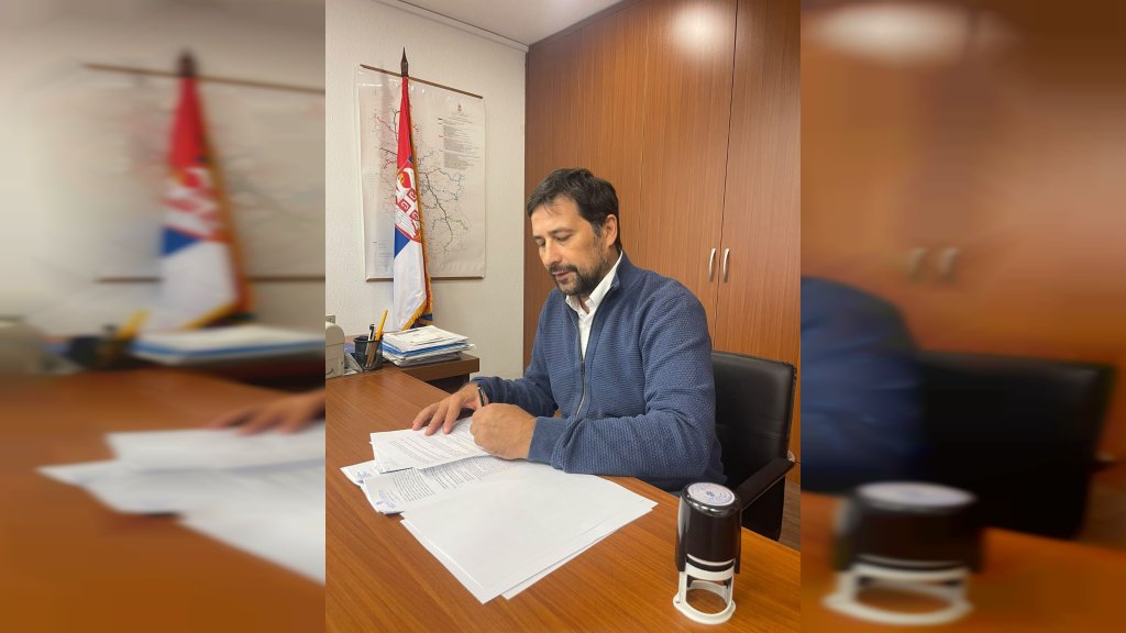 Opština Ada uspešno konkurisala za uređenje centra Mola za sanaciju pešačkih površina i parkinga