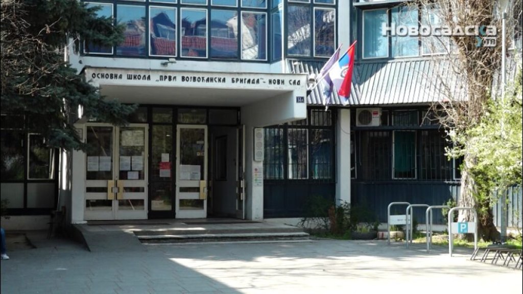 Oglasila se novosadska škola „Prva vojvođanska brigada“: Školski policajac razgovarao sa nastavnikom van časa