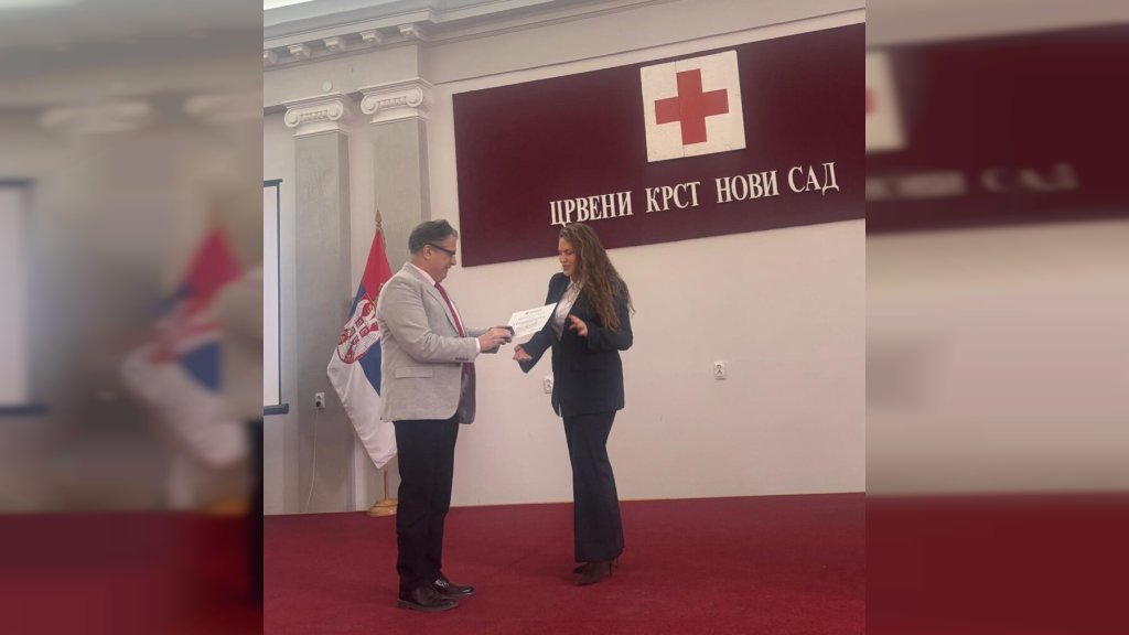 SONJA RADAKOVIĆ DOBITNIK VISOKOG PRIZNANJA SREBRNI ZNAK CRVENOG KRSTA SRBIJE