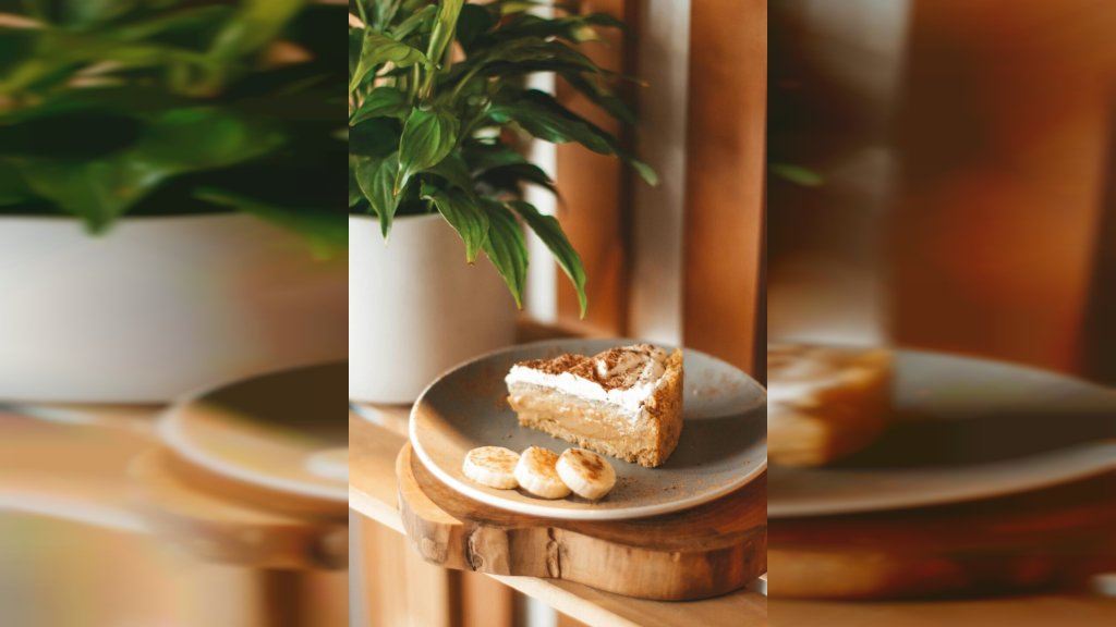 DOMAĆA PITA OD BANANE Recept za slatku vaskršnju trpezu, svi će biti oduševljeni!