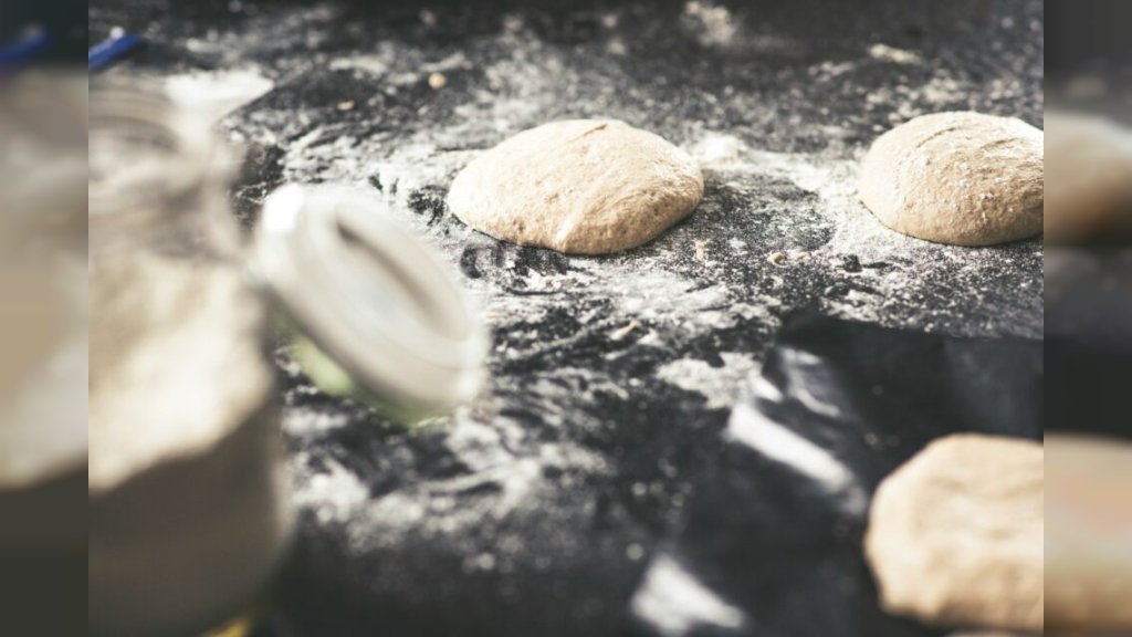 DOMAĆI UŠTIPCI KOJI NISU MASNI, Lagani ko perce, a ukus se pamti – TRIK JE U OVOM SASTOJKU