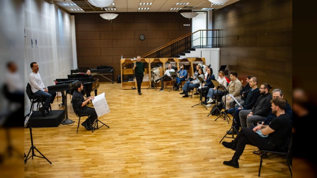 NOVA MADAM BATERFLAJ, spektakl Srpskog narodnog pozorišta sa 200 učesnika