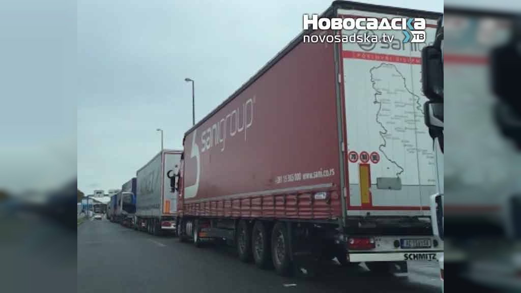 GUŽVE ZA KAMIONE NA IZLAZU IZ SRBIJE Na Batrovcima zadržavanje šest sati