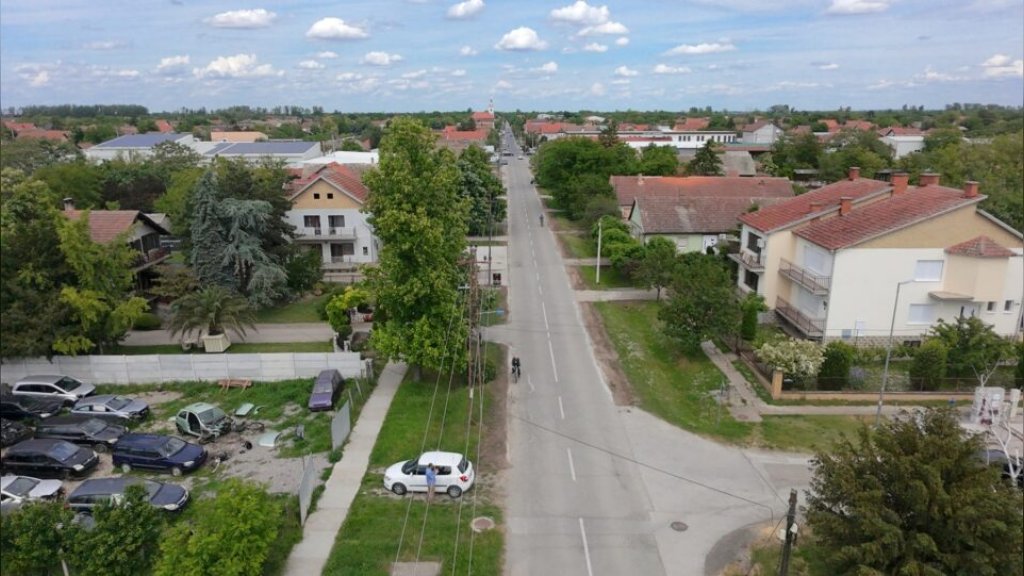 POPRAVKA KOLOVOZA U NASELJU RUMENKA