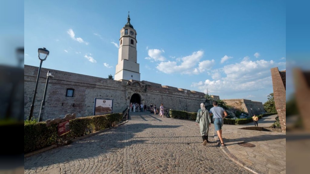 STIGLA PROGNOZA ZA POČETAK JUNA Temperature danas do 29 stepeni, Novi Sad se već zagrejao