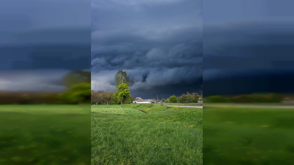 GRMEĆE ŠIROM SRBIJE Od letnjih temperatura do olujnih oblaka za nekoliko sati! Meteoalarm za hroničke bolesnike
