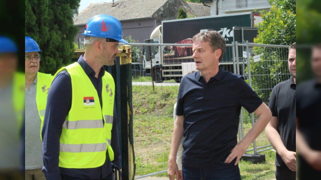 GLIŠIĆ: Za rekonstrukciju škole u Gajdobri izdvojeno 721 milion dinara