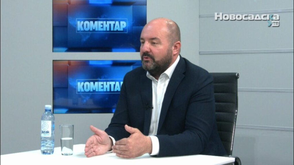 SJAJNE VESTI ZA ĐAKE I RODITELJE: Besplatni udžbenici za sve osnovce u Sremskim Karlovcima od septembra