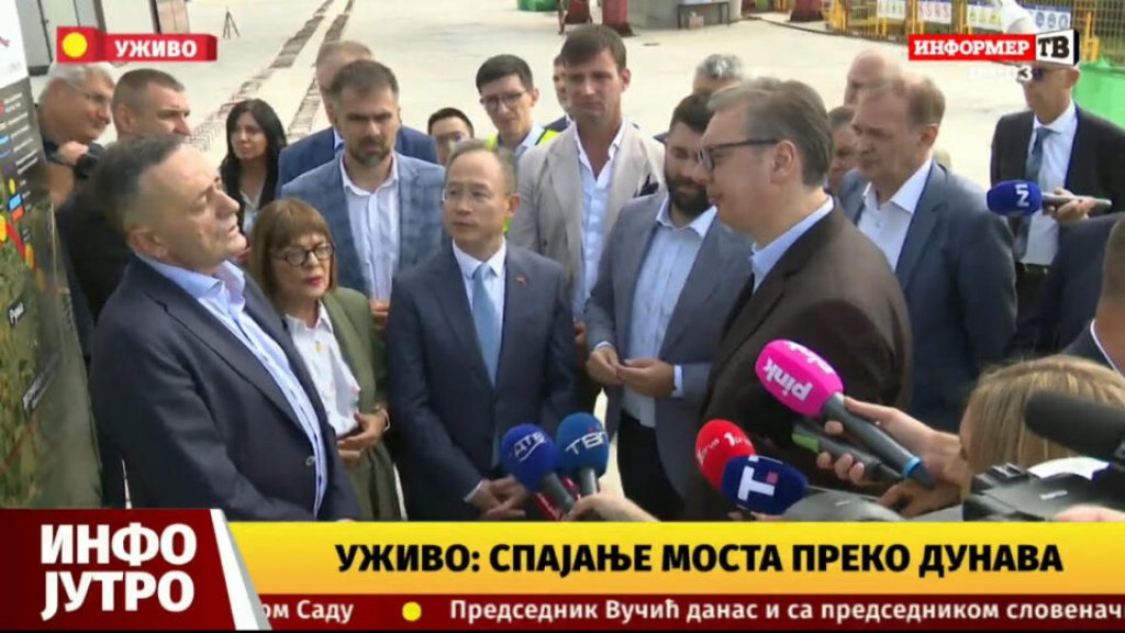 ZA DVE I PO GODINE ZAVRŠAVAMO CEO FRUŠKOGORSKI KORIDOR Vučić obilazi radove na mostu preko Dunava kod Petrovaradina
