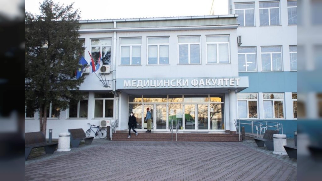 U TOKU PRIJAVE ZA NOVOSADSKE FAKULTETE Ima mesta za 16.000 studenata