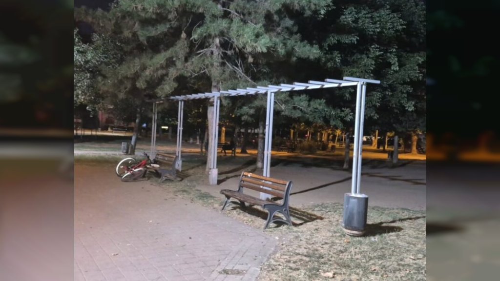 REČENO-UČINJENO! POSTAVLJENA DODATNA RASVETA KOD MEDICINSKE ŠKOLE Oglasio se i prvi čovek Grada Mićin