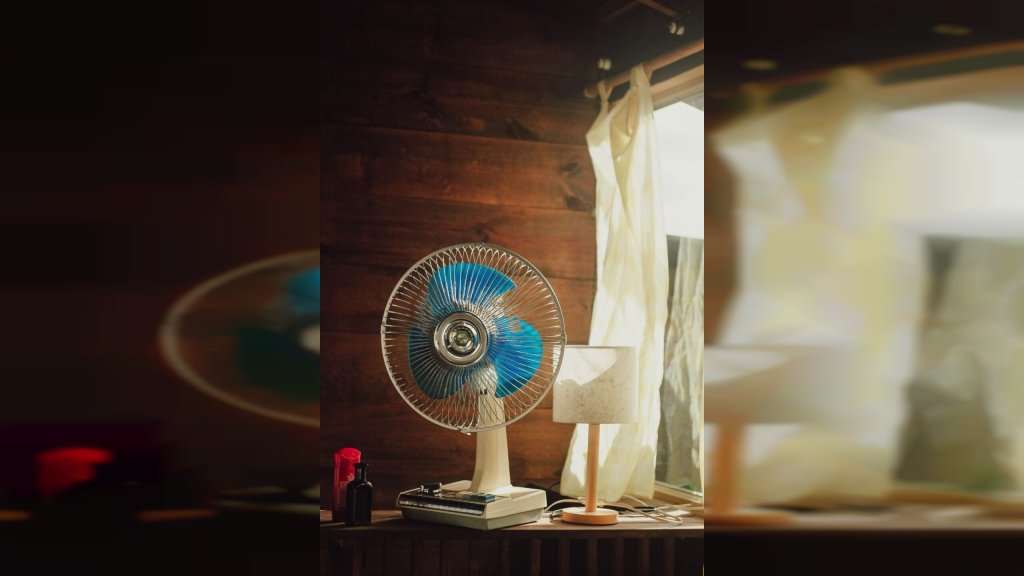 VENTILATOR NE HLADI DOVOLJNO? Mali trik sa ledom koji mnogi ne znaju tokom leta