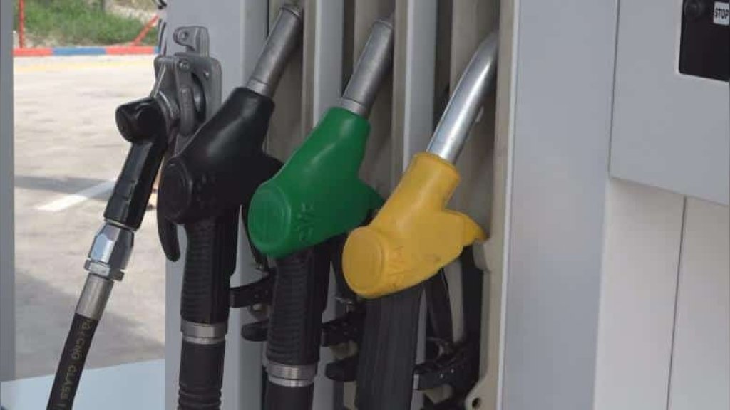 NOVE CENE GORIVA! Dizel poskupljuje, benzin pojeftinjuje – evo koliko ćete od danas plaćati litar