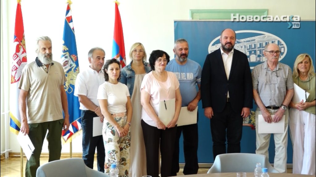  SREMSKI KARLOVCI ULAŽU U KULTURU Za 24 projekta izdvojeno 7,5 miliona dinara