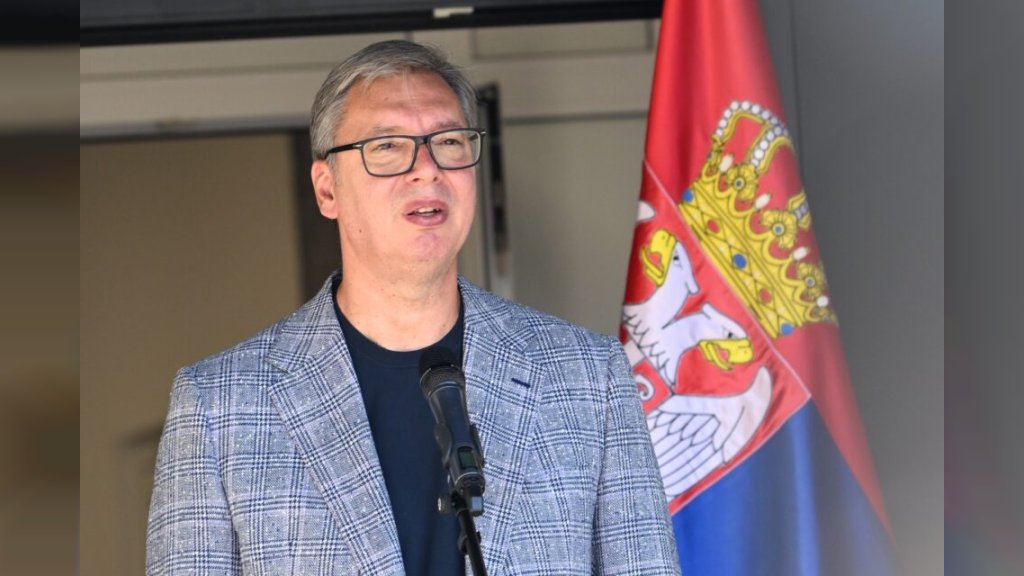 „NEĆU SEDETI SKRŠTENIH RUKU” Vučić: Ako zatreba, moliću razgovore na svim nivoima u SAD radi bezbednosti Srba na KiM