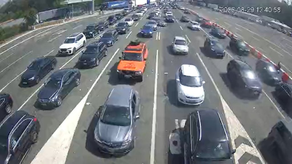 AMSS: Na graničnom prelazu Batrovci putnička vozila čekaju sat i po na izlaz