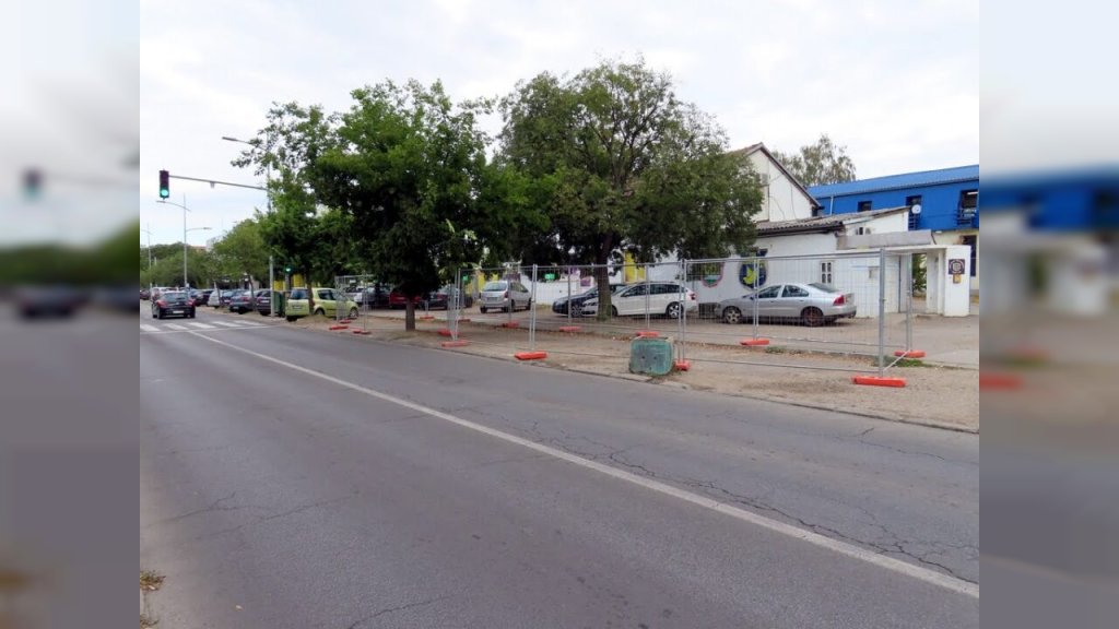 Rekonstrukcija parkinga u Rumenačkoj ulici kod stadiona „RFK Novi Sad 1921“