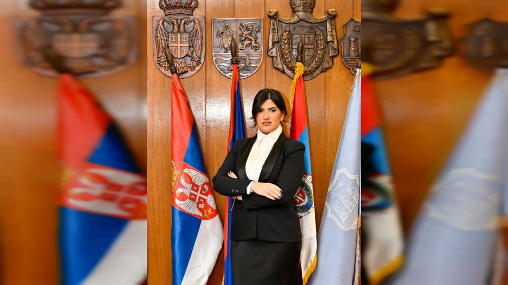 „NOVOSAĐANI ZNAJU KO JE PREPORODIO GRAD“ Vučinić poslala poruku koja odjekuje: Narod nije dozvolio da stranci preuzmu odlučivanje