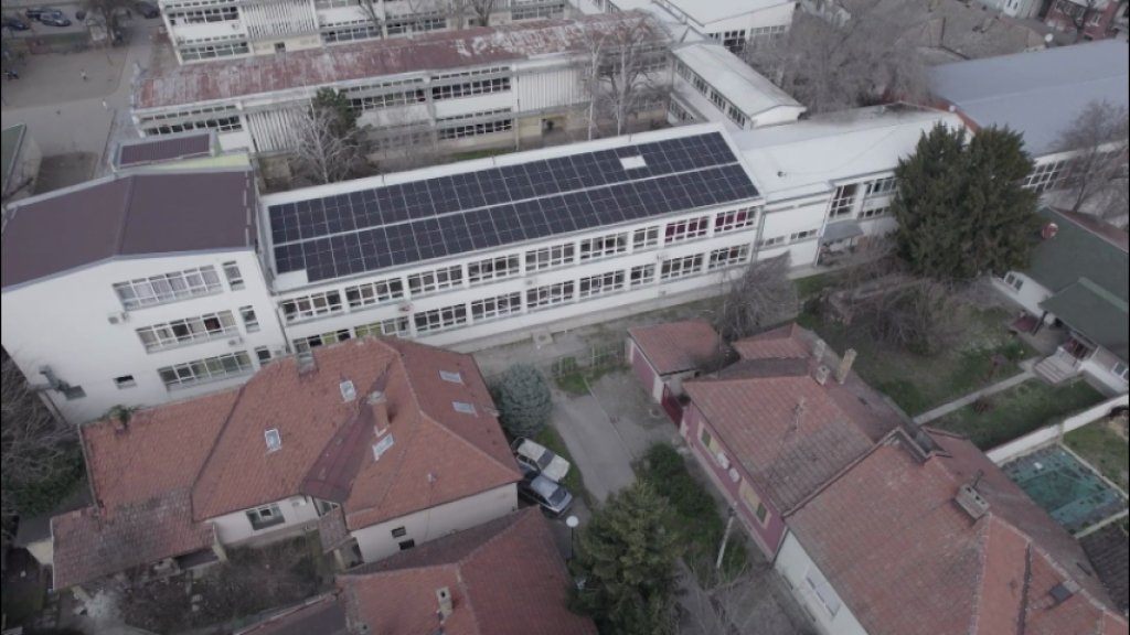 NOVI SAD ULAGANJEM U ŠKOLE ŠTEDI ENERGIJU: U toku radovi u OŠ „Branko Radičević”