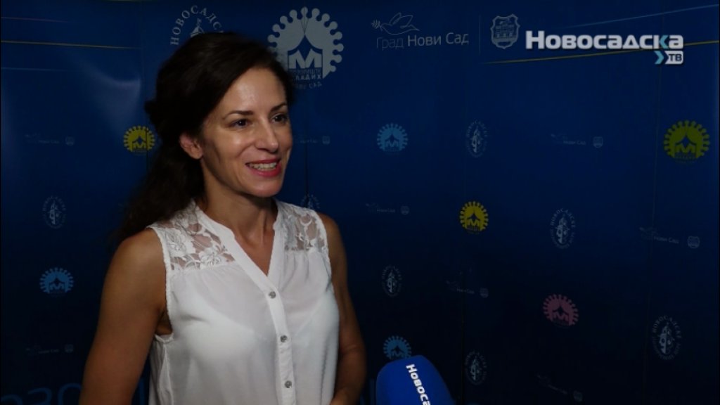 NOVA SEZONA U POZORIŠTU MLADIH: Bogat septembarski repertoar, stiže i premijera predstave „Dohvati mi plavog medu”!