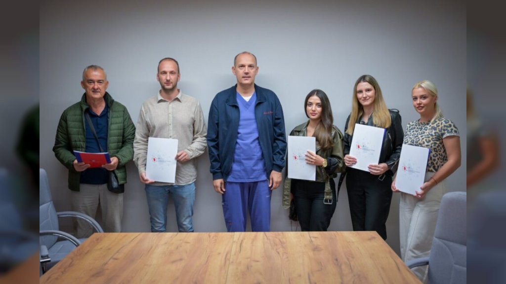 SRPSKI STRUČNJACI SE VRAĆAJU Još 15 zdravstvenih radnika odlučilo se za povratak u Srbiju