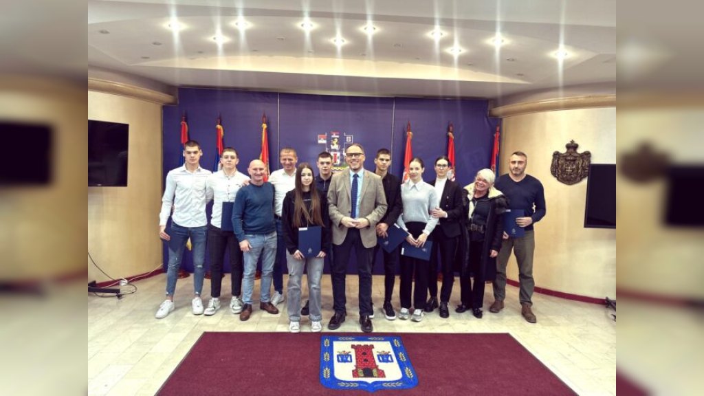 Nagrađeni najbolji sportisti godine u opštini Kula
