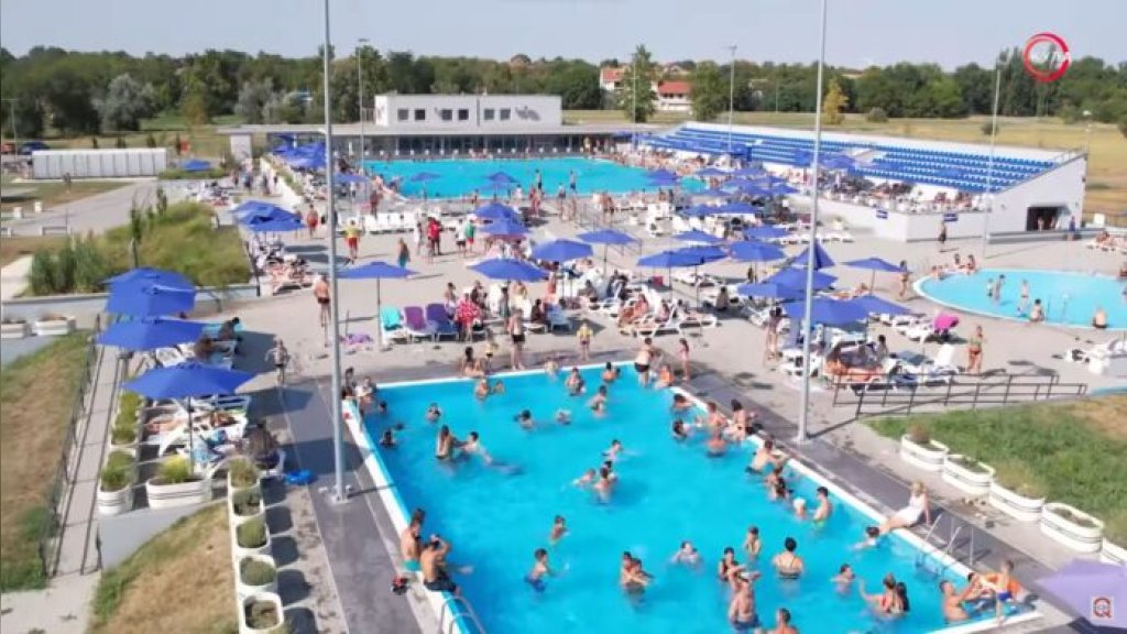 Školica plivanja i treninzi akvabika i ove godine na kulskom bazenu
