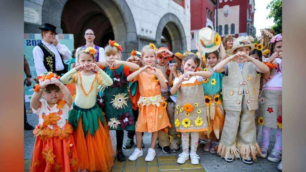 Narandžasti karavan je krenuo iz Kikinde - prva promocija u Subotici