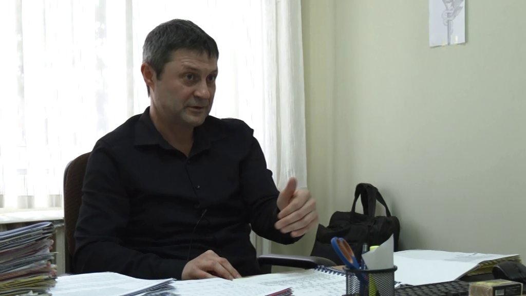 Svetlost u tuđim očima – Institucije: podrška hraniteljima