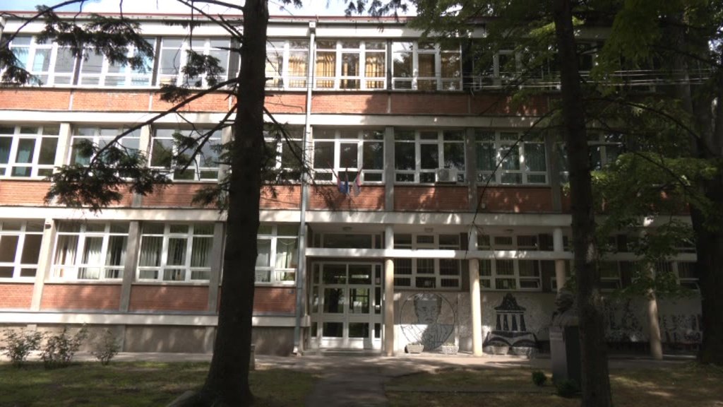 Boje, reči i emocije u konkursu gimnazije