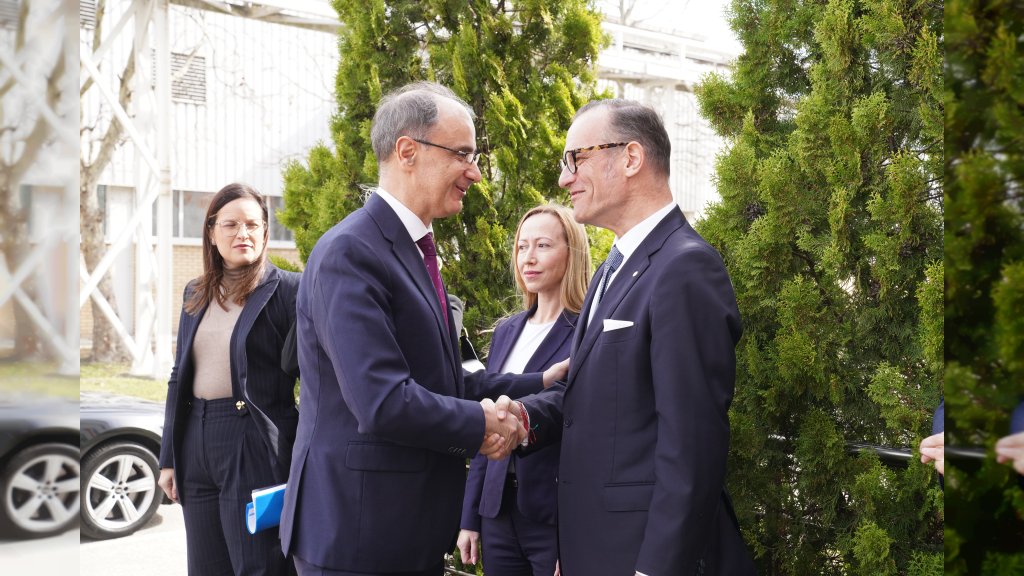 Premijer Macut posetio Hemofarm u Vršcu, sa rukovodstvom o planovima kompanije