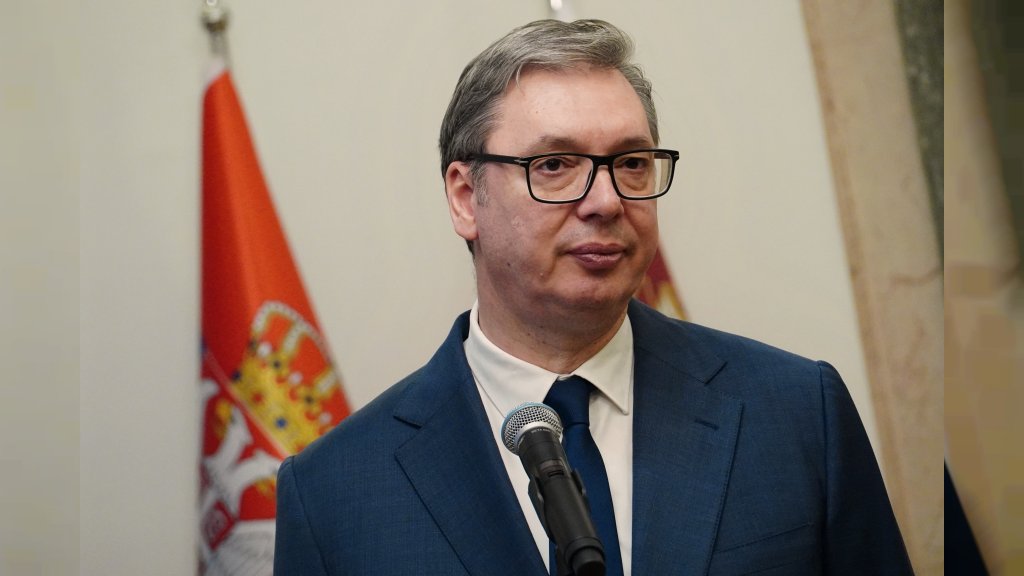 Predsednik Vučić čestitao Pesah rabinu Asielu i jevrejskoj zajednici u Srbiji