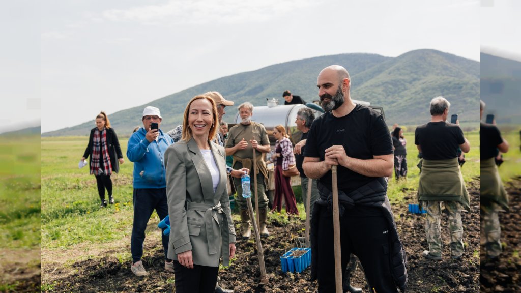 Vršac jača „Zeleni štit“: Na Malom Ritu zasađeno 9.000 sadnica za budućnost