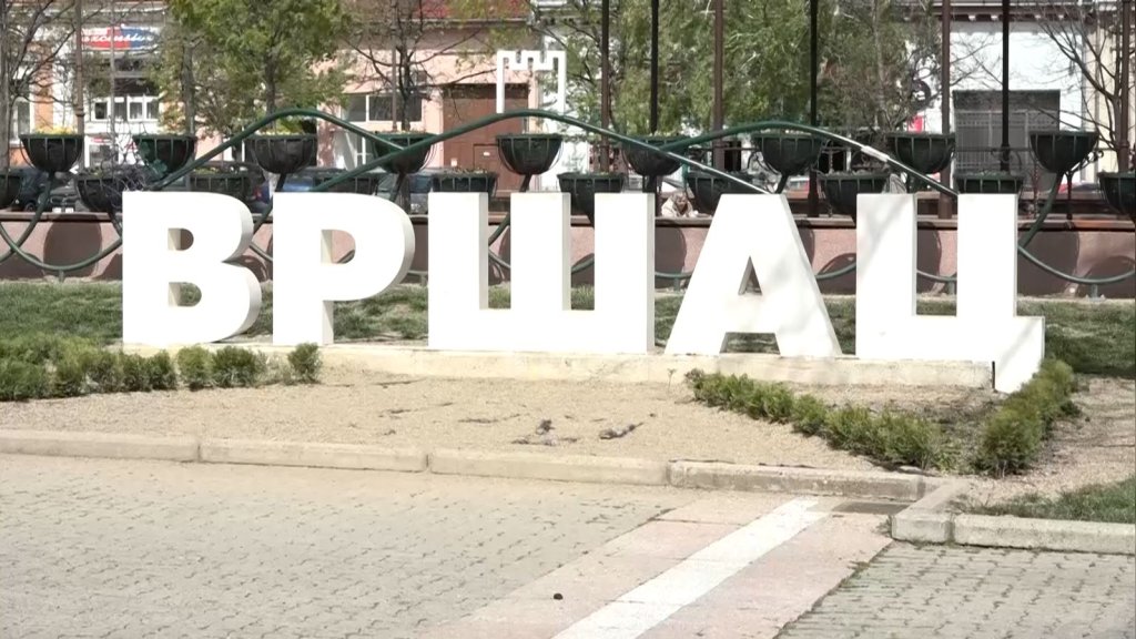 Vršac spremno dočekuje leto: Od uređenih plaža do jubilarnog Vino festa
