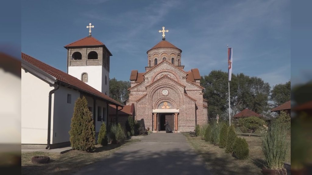 Plandište: Novi zvonik povodom 20 godina hrama