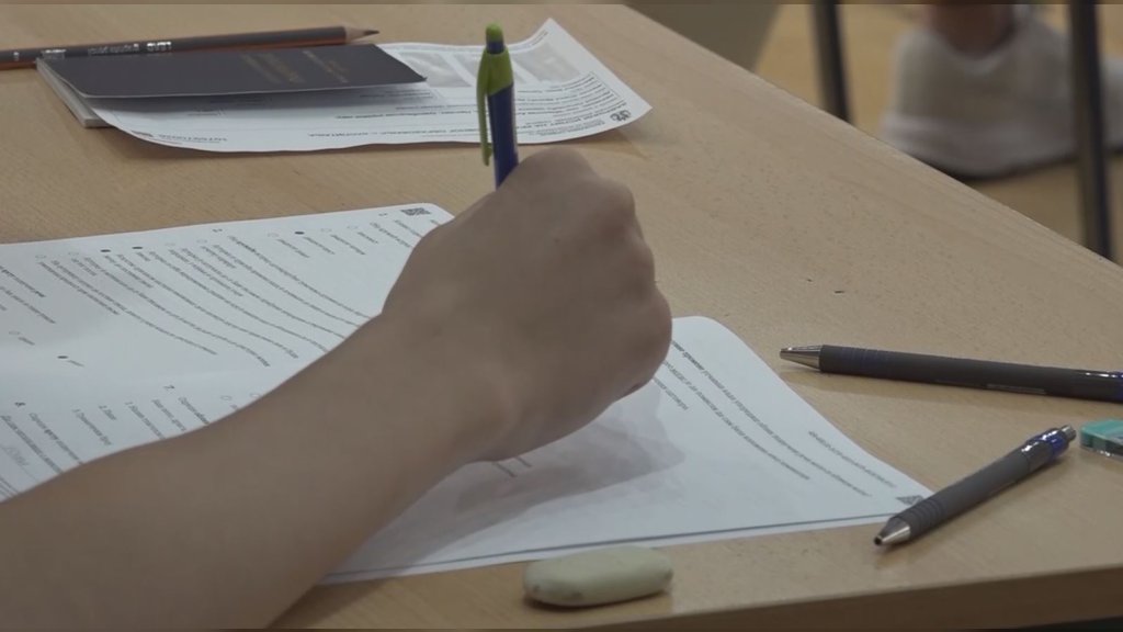 Grad Pančevo obezbedio  više od 6 miliona dinara za udžbenika za decu