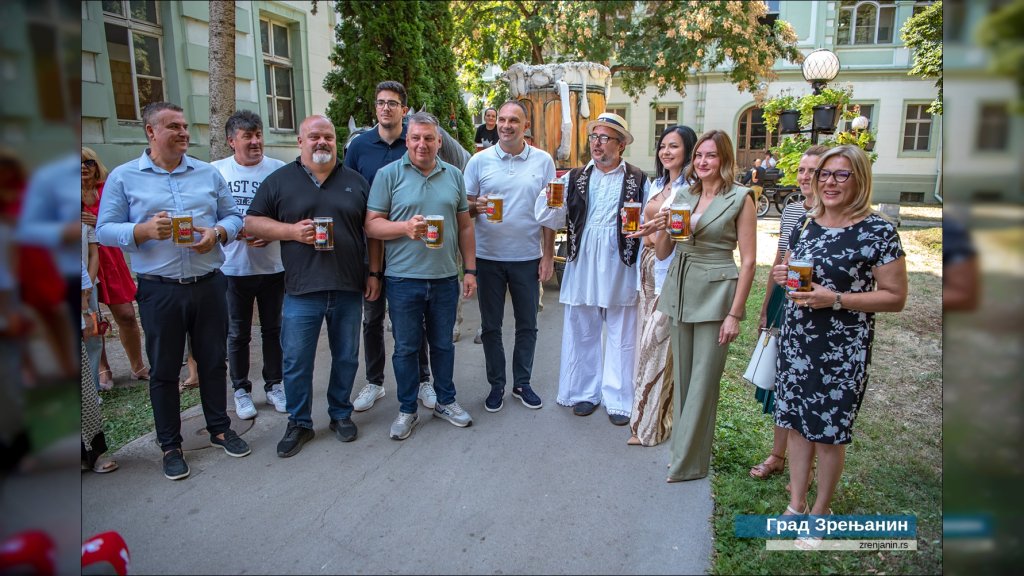 Iz Gradske bašte ispraćeni pozivari koji besplatnim pivom ulicama grada pozivaju na 41. „Dane piva“
