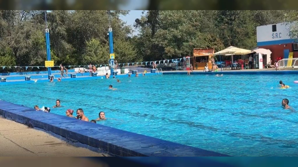 Dan sporta, druženja i humanosti na Gradskom bazenu