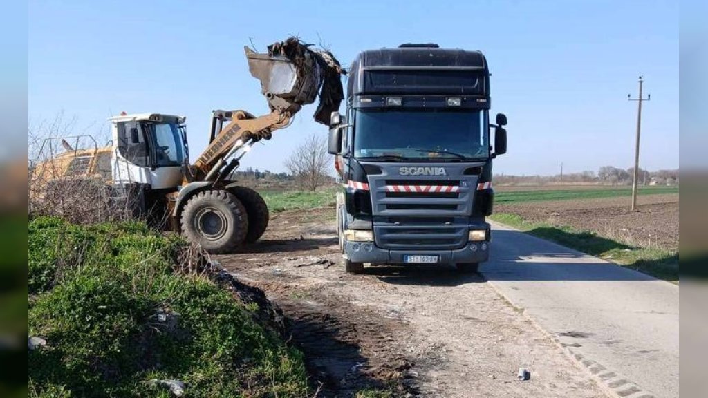 JKP "ČISTOĆA": Očišćen put ka Petrović Salašu