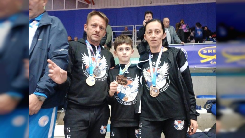 Karate klub Beli orlovi osvojio četiri medalje na Prvenstvu Srbije u Čačku