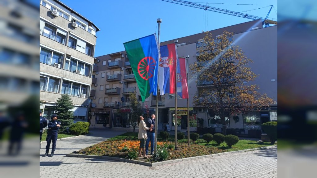 Međunarodni dan Roma prvi put obeležen podizanjem zastave u Staroj Pazovi
