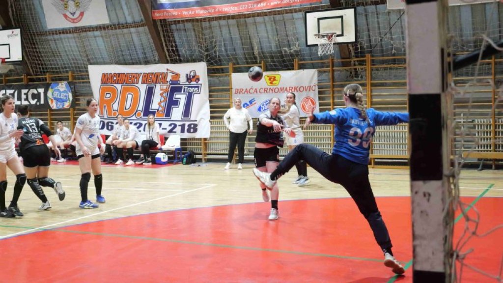 Rukometašice Mladosti pobedile Medicinar 37:33