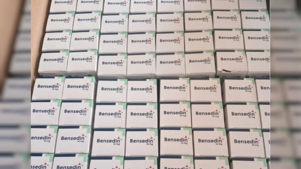U Staroj Pazovi zaplenjeno 500.000 komada tableta i pištolj-uhapšen osumnjičeni