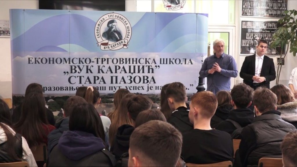ETŠ „Vuk Karadžić“ predstavila osam obrazovnih profila budućim srednjoškolcima