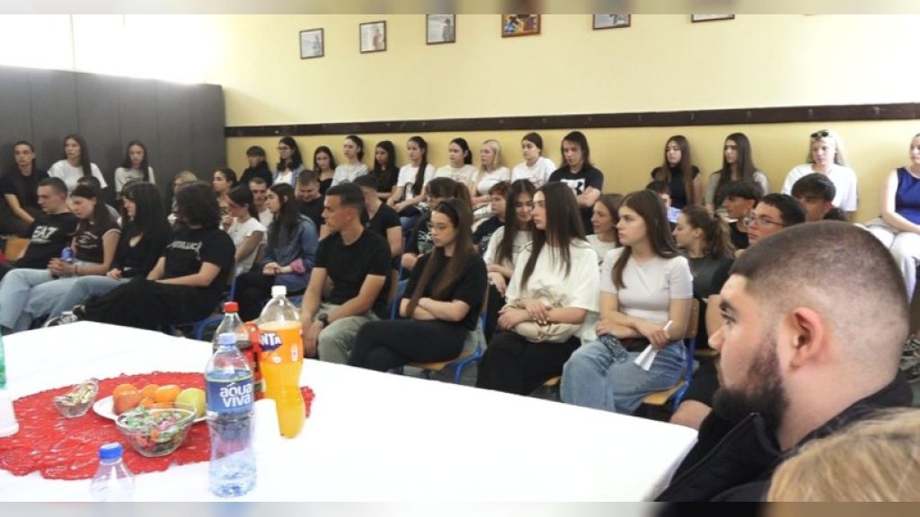 Okrugli sto debatnog kluba staropazovačke Gimnazije